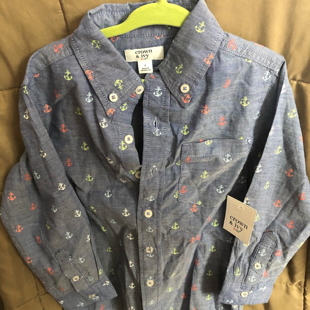 Crown & Ivy 4T Buttoned Down Long Sleeve shirt